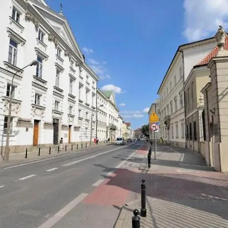 Apartman Miodowa Street P&o Serviced Varsó